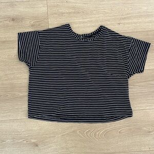 Lululemon striped cropped tee